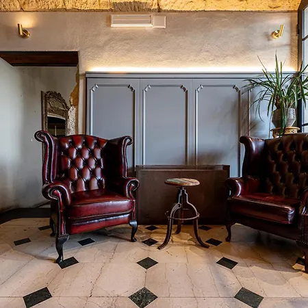 Hotel Palazzo Boyl 1840 Cagliari