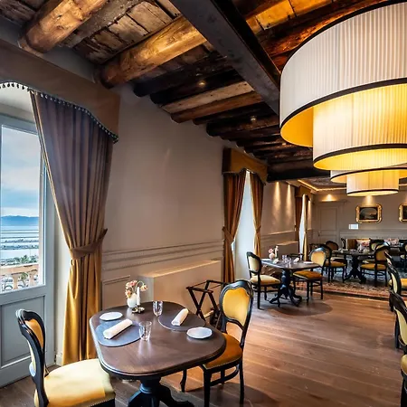 Palazzo Boyl 1840 Hotel Cagliari