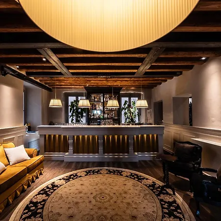 Hotel Palazzo Boyl 1840 Cagliari