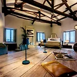 Palazzo Boyl 1840 *