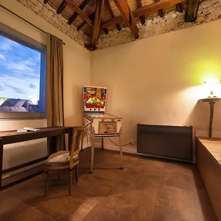 Palazzo Boyl 1840 * 卡利亚里