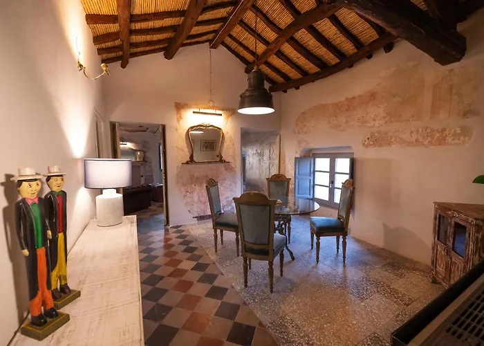 Palazzo Boyl 1840 ホテル *