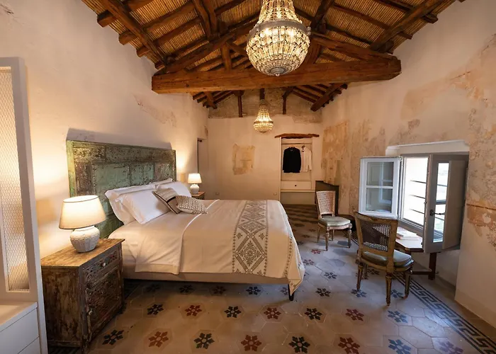 Palazzo Boyl 1840 ホテル